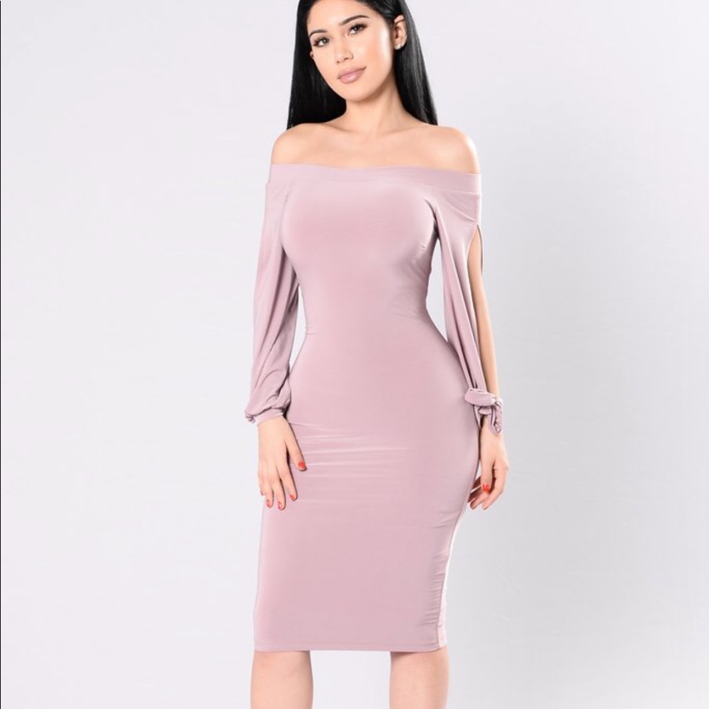 Body Rock Dress- Mauve